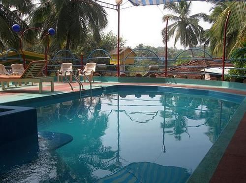 Oyo 2440 Palm Grove Hotel วากาตอร์ ภายนอก รูปภาพ