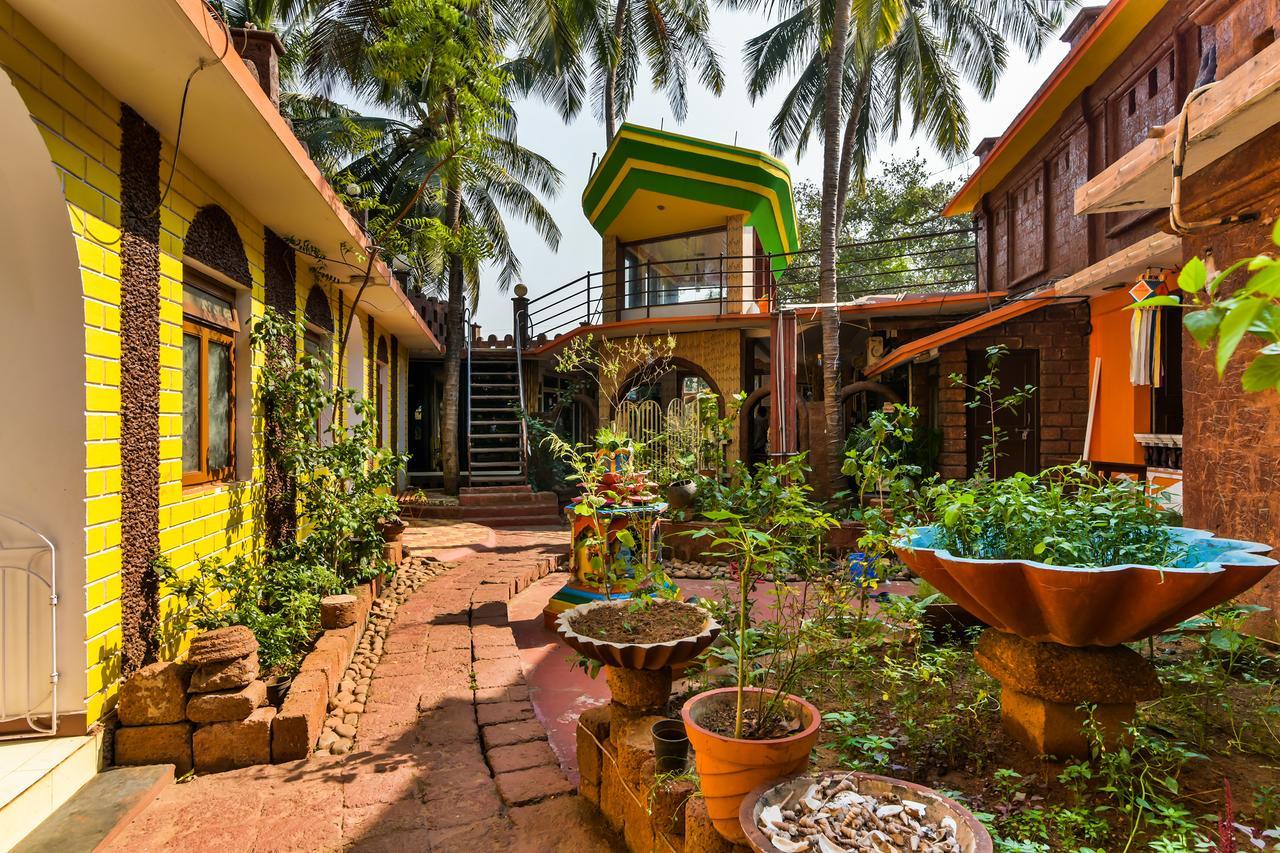 Oyo 2440 Palm Grove Hotel วากาตอร์ ภายนอก รูปภาพ