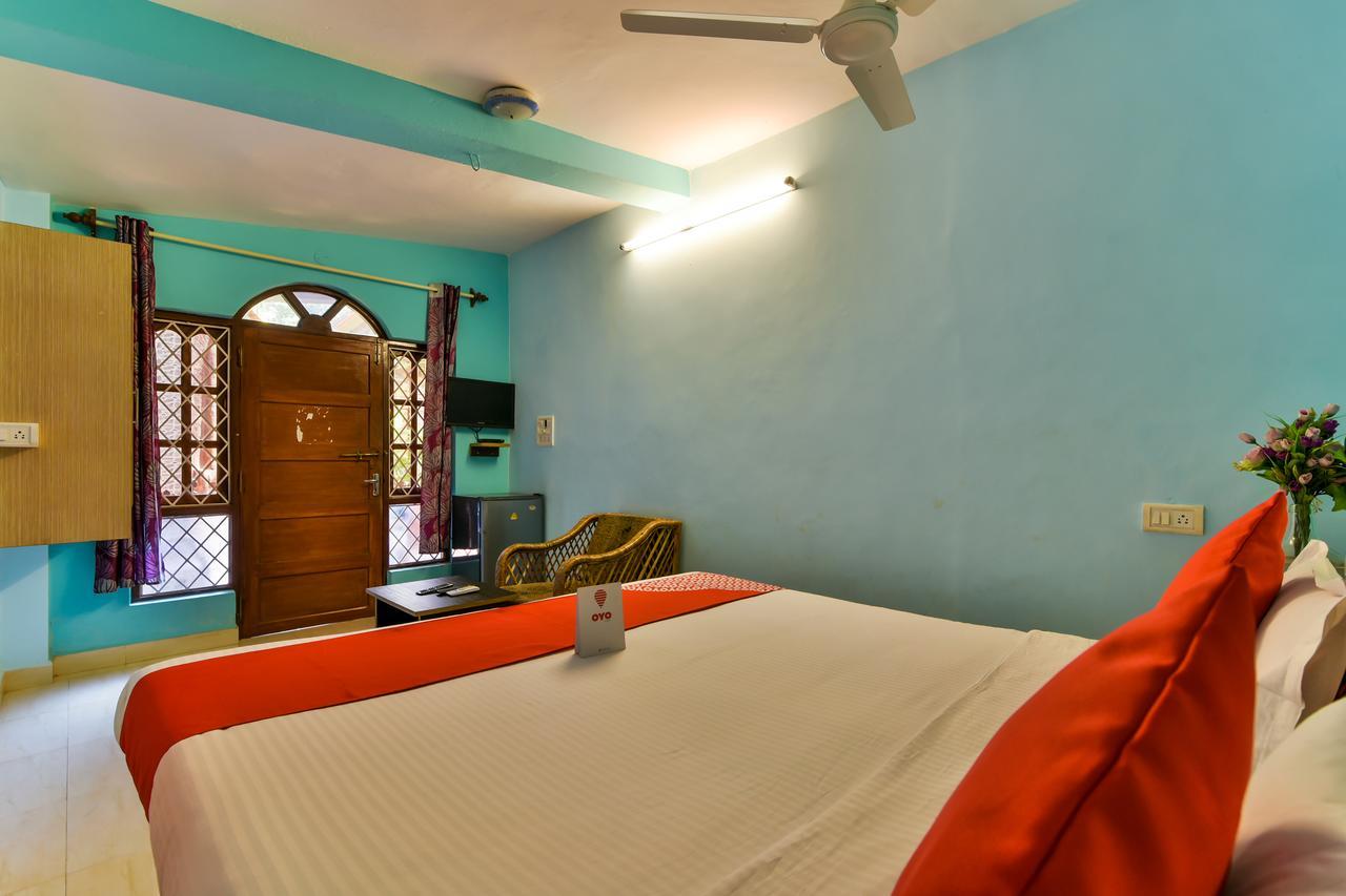 Oyo 2440 Palm Grove Hotel วากาตอร์ ภายนอก รูปภาพ
